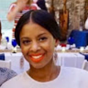 Meet your Posher, Priscila